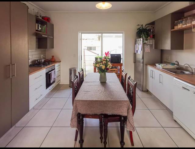 3 BEDROOM HOUSE FOR SALE IN MOOIKLOOF COUNTRY ESTATE